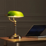 Klassisk Retro Bankirlampa med Dragströmbrytare - Grön eller Vit Skärm