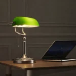 Klassisk Retro Bankirlampa med Dragströmbrytare - Grön Skärm