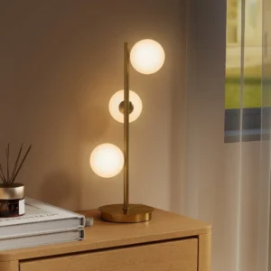 Elegant Bordslampa med Tre Klotformade Glaskupor