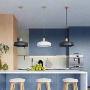 Elegant Taklampa i Skandinavisk Design – Pendellampa i Metall & Trä